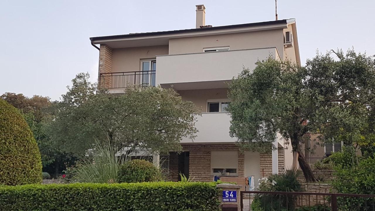 Krajcar Apartment Banjole Exterior foto
